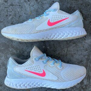 Nike Legend React Women’s Running Shoes White Pink Blue Size 9.5